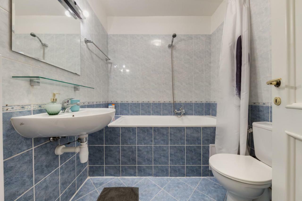 Nejedleho Apartmeet Prague Ngoại thất bức ảnh